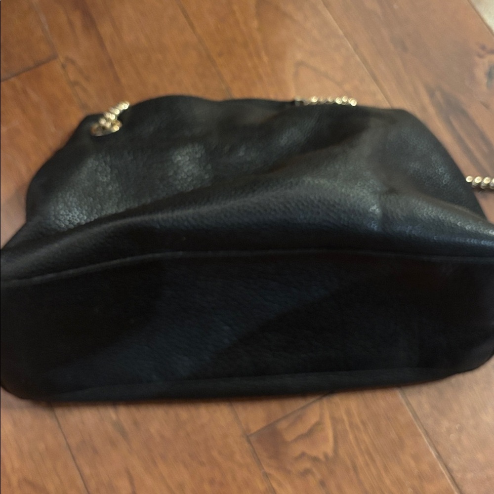 AUTHENTIC GUCCI SHOULDER BAG - Picture 9 of 15